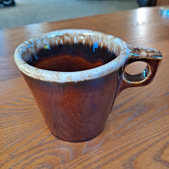 Hull Pottery Brown Drip Glaze Coffee Mug Cup Made in USA - Picture 4 of 5